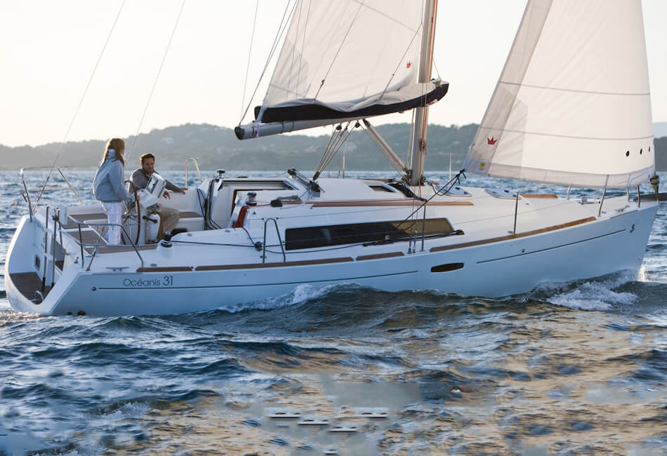 32 ft Oceanis Luxury Sailboat