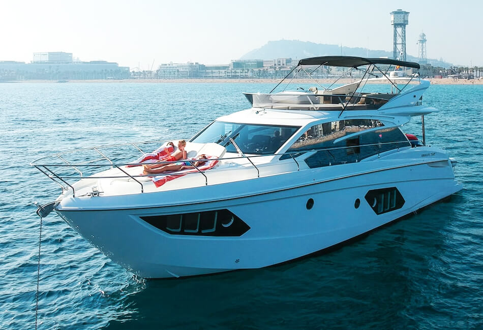 52 ft Absolute Fly Luxury Yacht